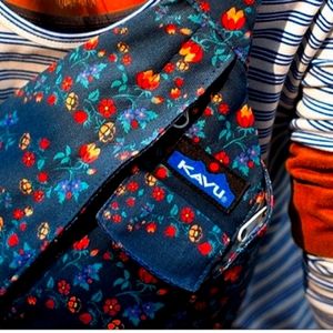 *Rare* Kavu sling bag